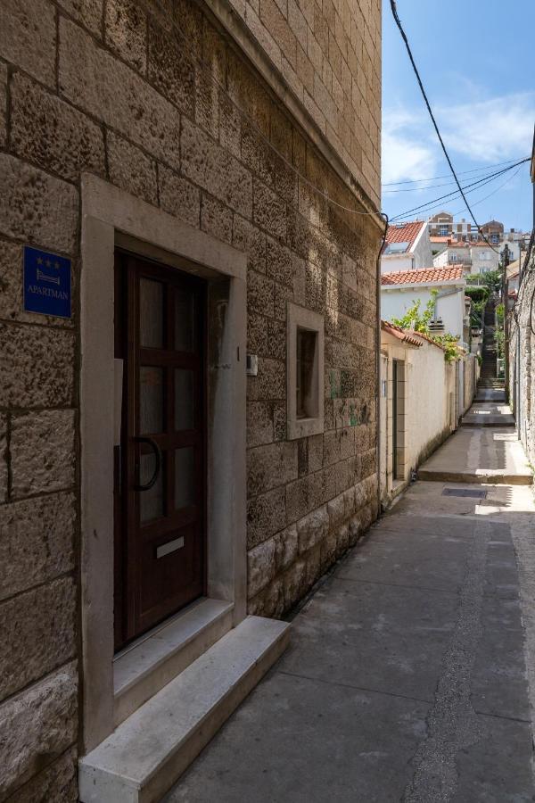 Apartment Van Gogh ดูบรอฟนิก ภายนอก รูปภาพ